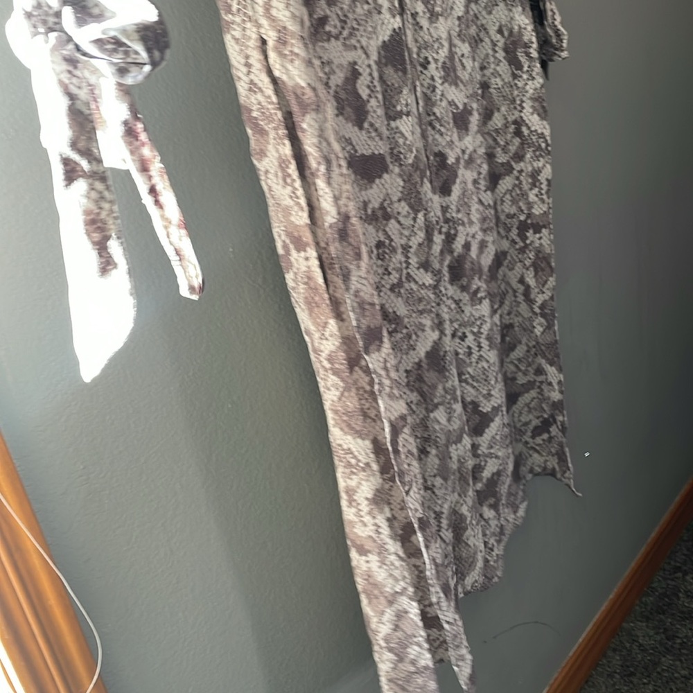 Alice + Olivia Python Long Tunic Top Duster Dress… - image 4